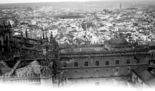 ETH-BIB-Sevilla aus 50 m Höhe über die Dächer der Kathedrale-Mittelmeerflug 1928-LBS MH02-04-0201
