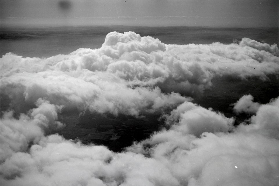 ETH-BIB-Sicht auf Wolken zwischen Leipzig und Stuttgart-Weitere-LBS MH02-35-0003