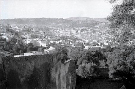 ETH-BIB-Sicht von einem Hügel auf Fès-Nordafrikaflug 1932-LBS MH02-13-0432
