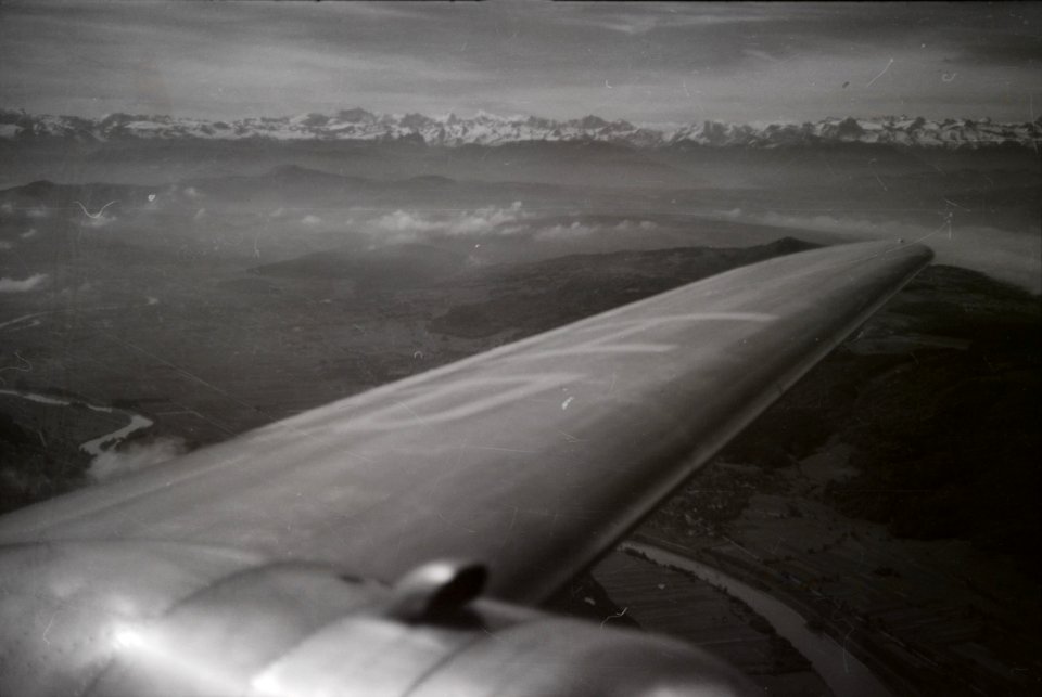 ETH-BIB-Sicht aus Flugzeug auf Berg-Inlandflüge-LBS MH05-90-18