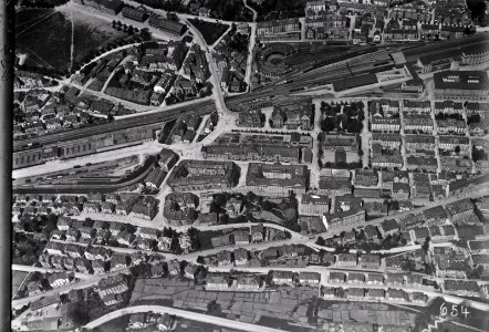ETH-BIB-St. Gallen, Leonhardskirche aus 800 m-Inlandflüge-LBS MH01-000654
