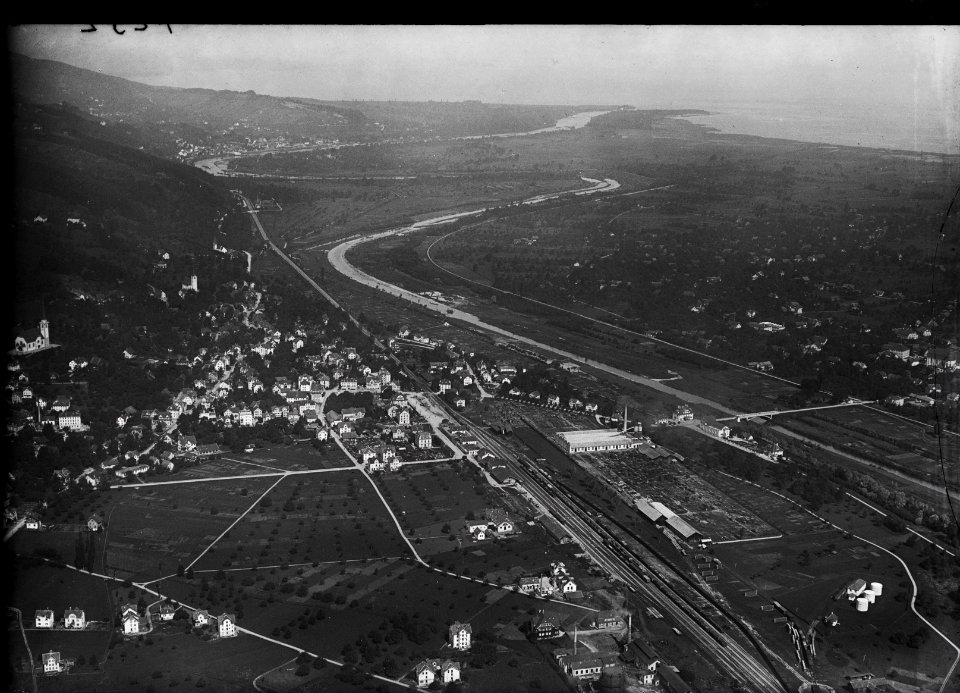 ETH-BIB-St. Margrethen, Rheineck, Rheinmündung aus 500 m-Inlandflüge-LBS MH01-004232