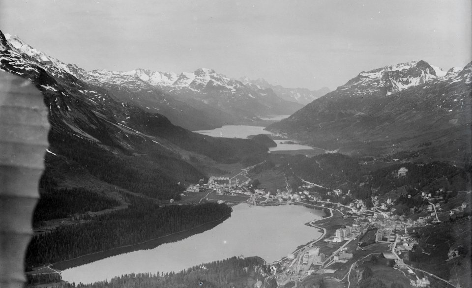 ETH-BIB-St. Moritz mit den 3 Seen aus 2200 m-Inlandflüge-LBS MH01-000851