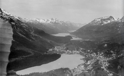 ETH-BIB-St. Moritz mit den 3 Seen aus 2200 m-Inlandflüge-LBS MH01-000851