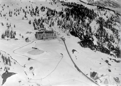 ETH-BIB-St. Moritz, Kurhaus-Chantarella aus 200 m-Inlandflüge-LBS MH01-001580