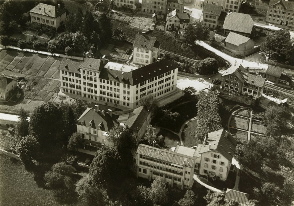 ETH-BIB-St. Imier, Fabrique d’horlogerie Fritz Moeri-Inlandflüge-LBS MH03-1716