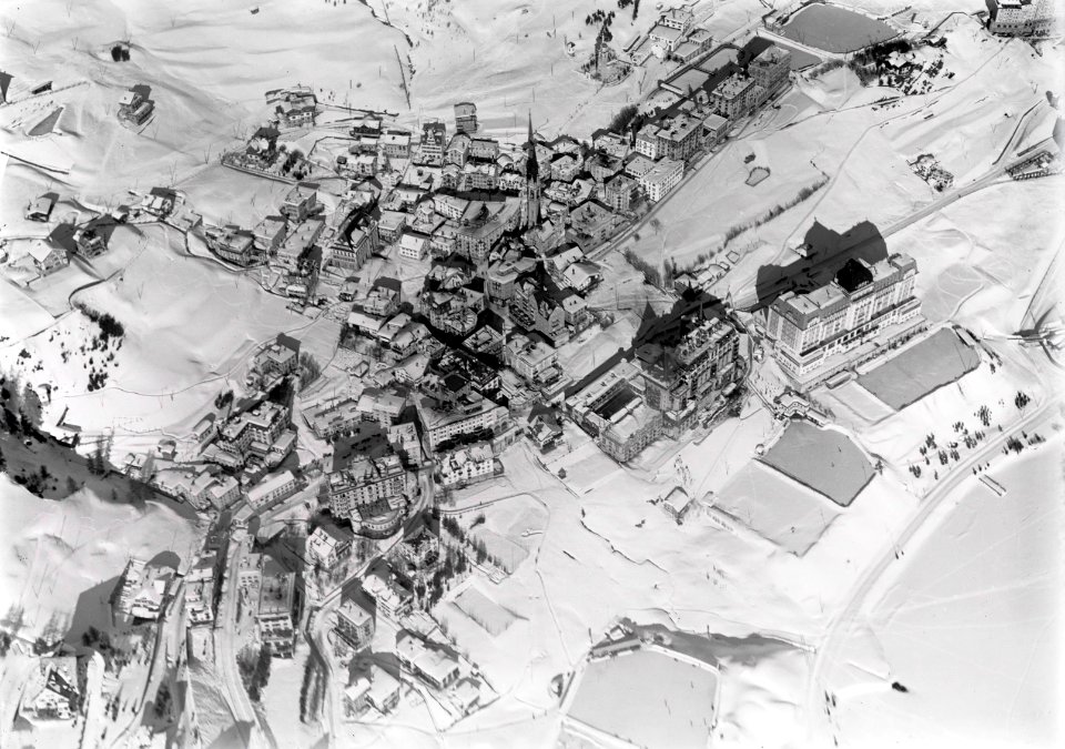 ETH-BIB-St. Moritz, Dorf, Palace Hotel aus 300 m-Inlandflüge-LBS MH01-001487