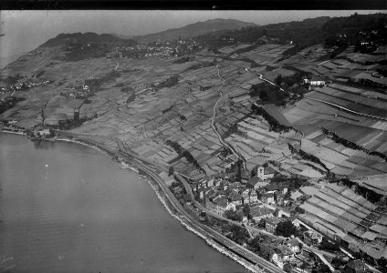 ETH-BIB-St. Saphorin, Rivaz, Chexbres aus 300 m-Inlandflüge-LBS MH01-004572