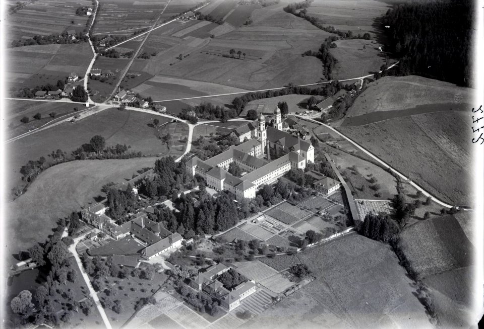 ETH-BIB-St. Urban, Kloster St. Urban aus 300 m-Inlandflüge-LBS MH01-002772