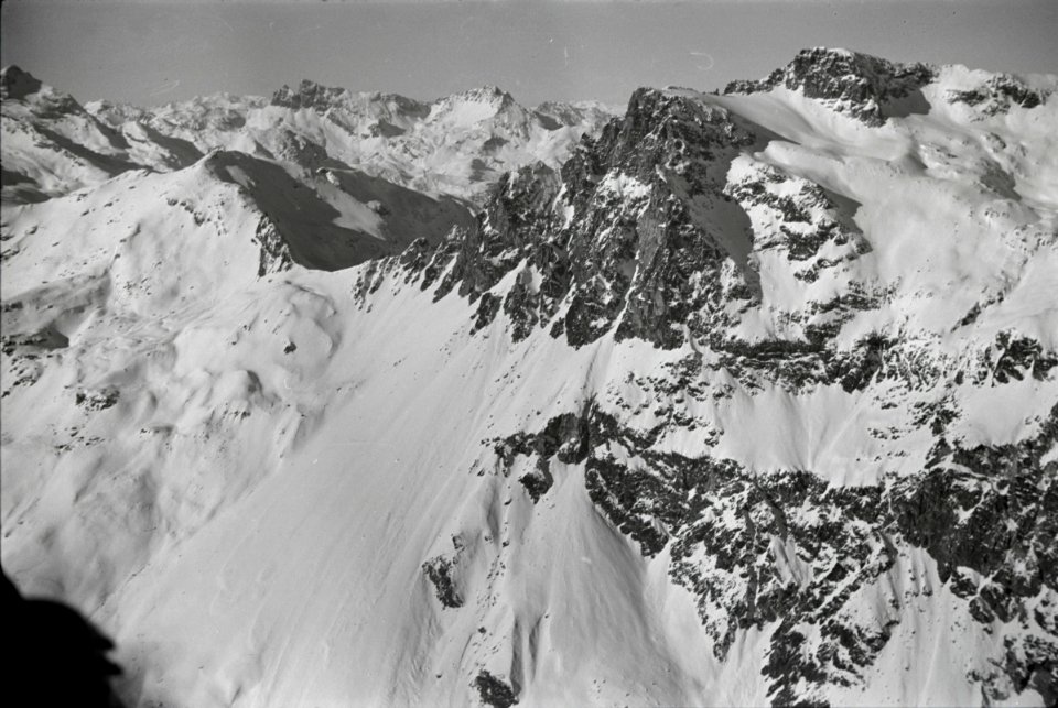 ETH-BIB-St. Moritz-Inlandflüge-LBS MH05-75-37