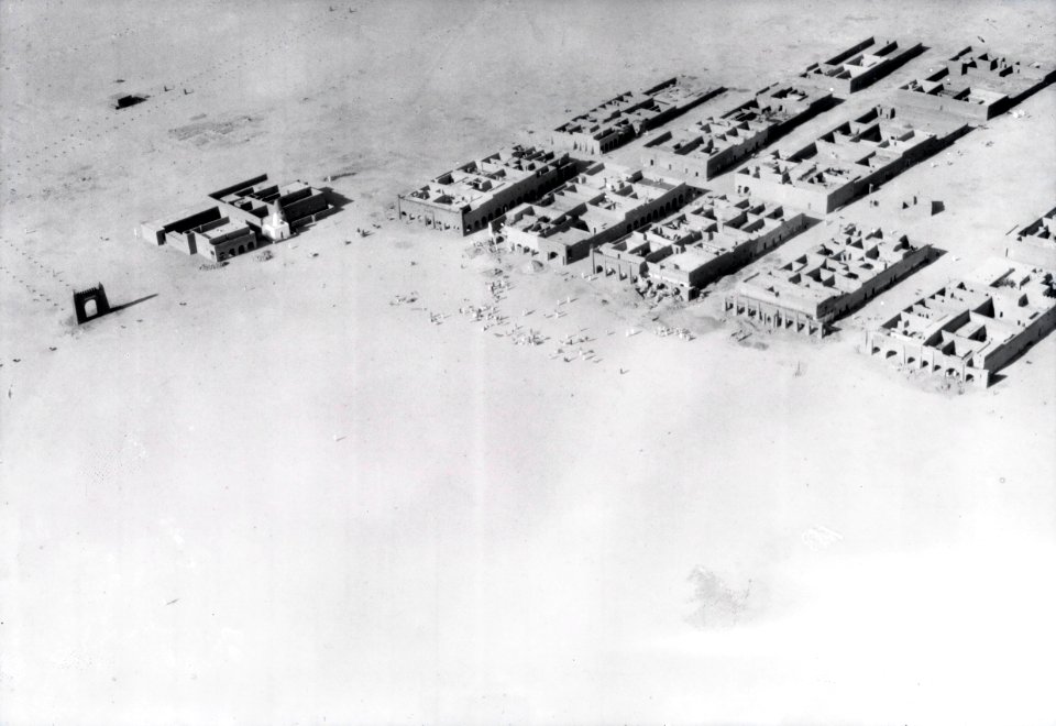 ETH-BIB-Stadt in der Sahara-Tschadseeflug 1930-31-LBS MH02-08-0050