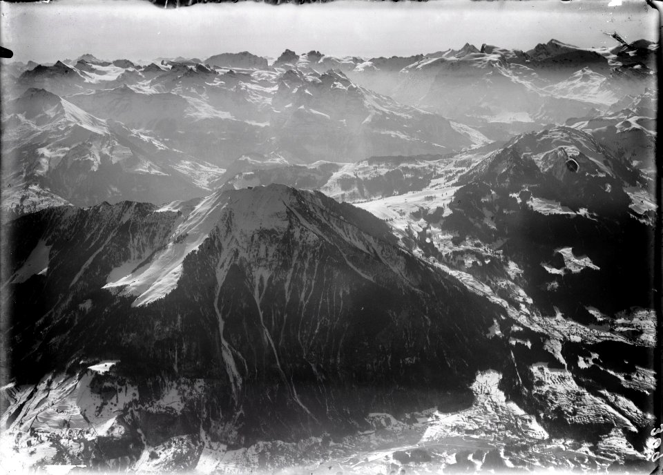 ETH-BIB-Stanserhorn, Engelbergeralpen v. N. W. aus 3500 m-Inlandflüge-LBS MH01-000369