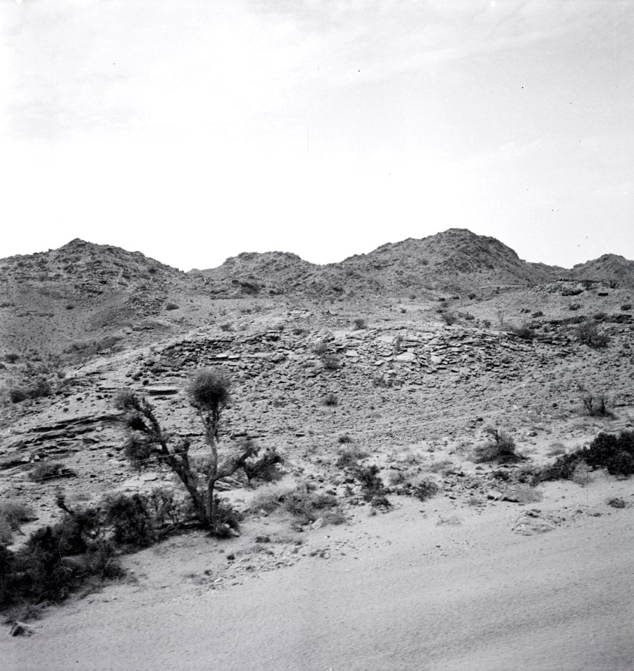 ETH-BIB-Steinlandschaft in Afrika-Abessinienflug 1934-LBS MH02-22-0809