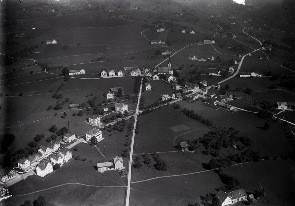 ETH-BIB-Stein aus 300 m-Inlandflüge-LBS MH01-003857