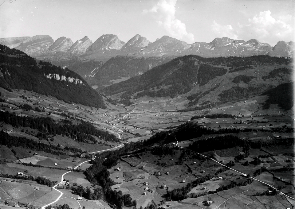 ETH-BIB-Stein, Toggenburg, Obertoggenburg, Churfirsten-Inlandflüge-LBS MH01-001906