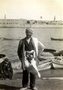 ETH-BIB-Strassenhändler am Tigris-Persienflug 1924-1925-LBS MH02-02-0049-AL-FL