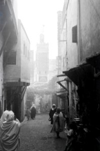 ETH-BIB-Strassenszene in Fès-Nordafrikaflug 1932-LBS MH02-13-0301