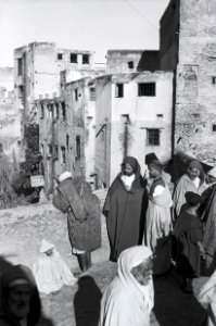 ETH-BIB-Strassenszene in Fès-Nordafrikaflug 1932-LBS MH02-13-0378