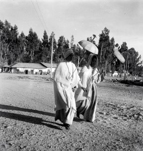 ETH-BIB-Strassenszene in Addis Abeba-Abessinienflug 1934-LBS MH02-22-0329