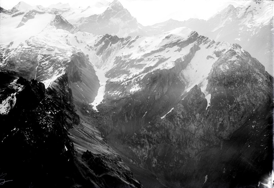 ETH-BIB-Stotzigrat, Surennenpass, Blackenstock v. N. W. aus 3000 m-Inlandflüge-LBS MH01-004690