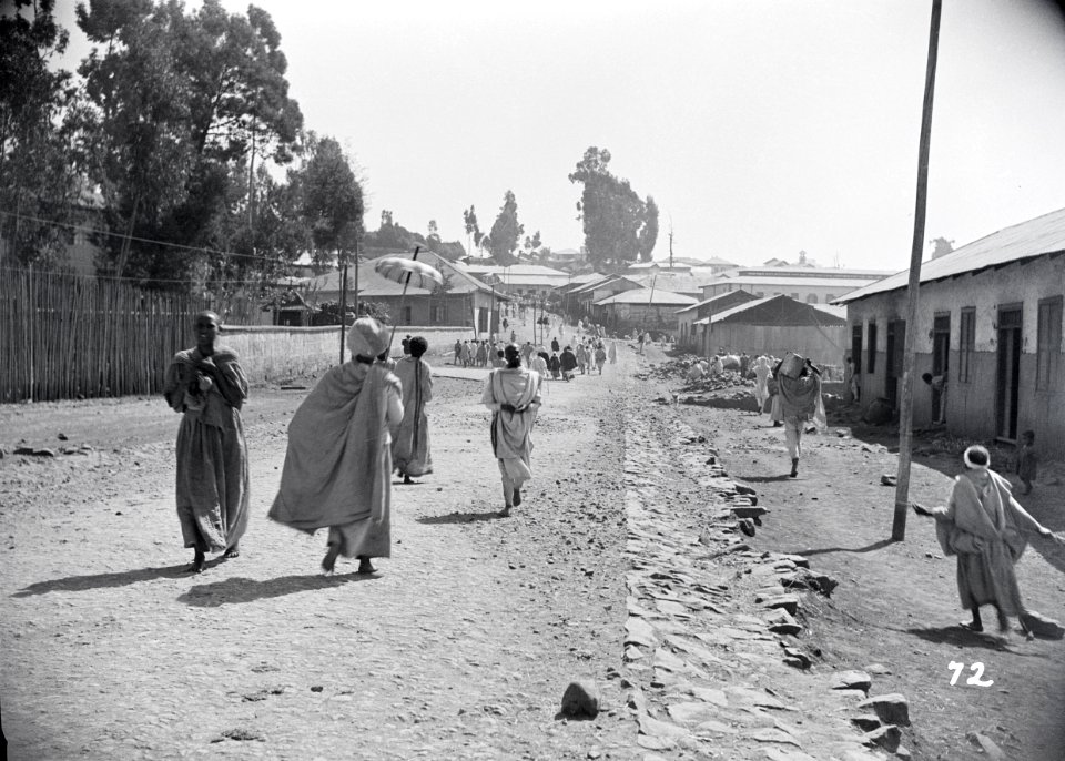 ETH-BIB-Strassenszene in Addis Abeba-Abessinienflug 1934-LBS MH02-22-0451