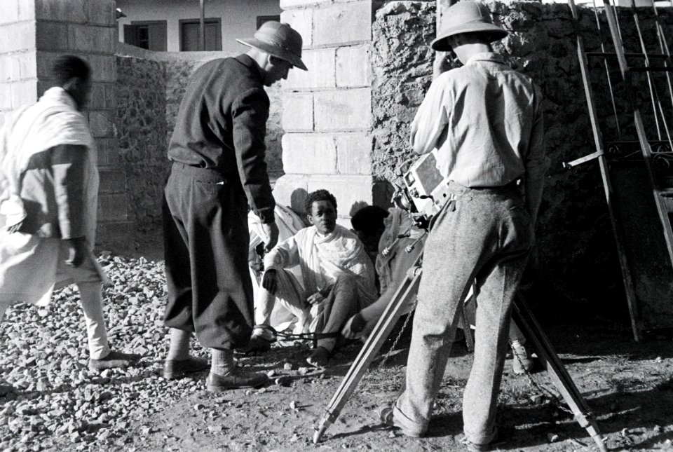 ETH-BIB-Sträfling vor Kamera, Addis Abeba-Abessinienflug 1934-LBS MH02-22-1123