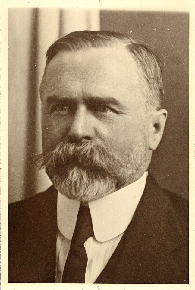 ETH-BIB-Studer, Hugo (1865-1931)-Portrait-Portr 03018