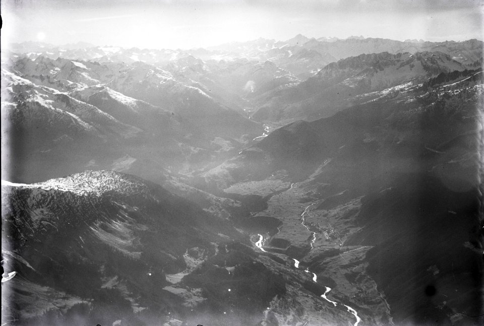 ETH-BIB-Surselva, Disentis, Oberalppass, Berner Alpen-Inlandflüge-LBS MH01-003561