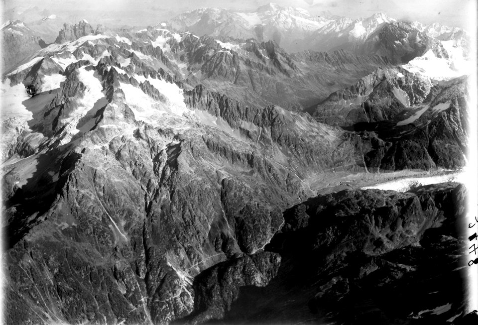 ETH-BIB-Sustenpass, Fünffingerstöck, Spannort, Meinetal v. W. aus 4000 m-Inlandflüge-LBS MH01-002448