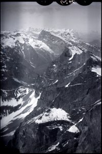 ETH-BIB-Surenpass, Blackenstock, Berneralpen, Titlis v. N. O. aus 3000 m-Inlandflüge-LBS MH01-006246