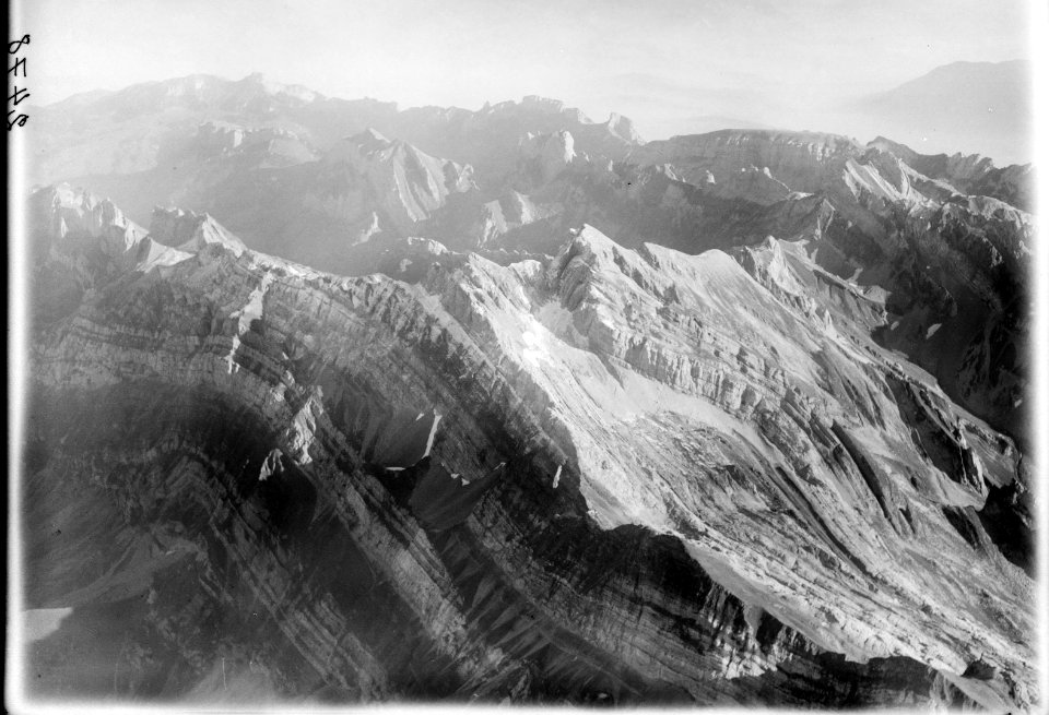 ETH-BIB-Säntis, Tierwies, Altmann, H. Kasten v. S. W. aus 3500 m-Inlandflüge-LBS MH01-002478