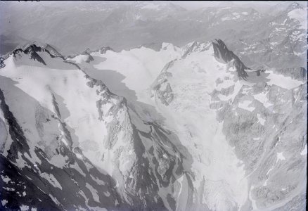 ETH-BIB-Surettahorn, Piz Por, Valle di Giacomo v. N. aus 3400 m-Inlandflüge-LBS MH01-003751