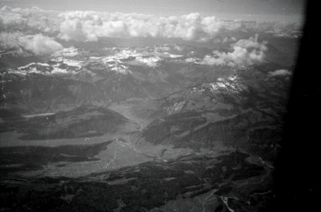 ETH-BIB-Tal in Gebirge zwischen Zürich und Banja Luka-Weitere-LBS MH02-48-0039