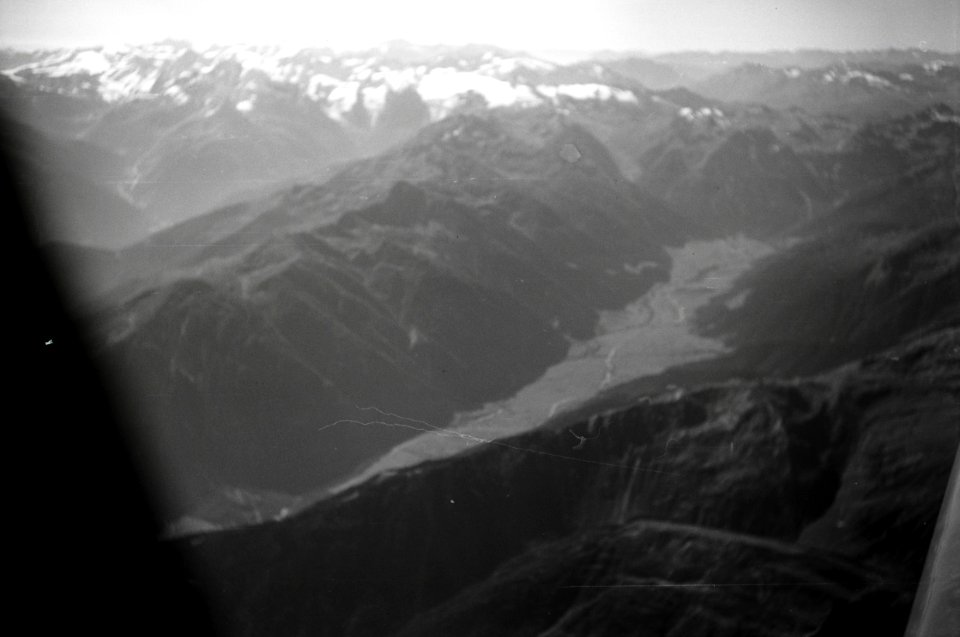ETH-BIB-Tal in den Alpen zwischen der Schweiz, Österreich und Italien-Weitere-LBS MH02-32-0014