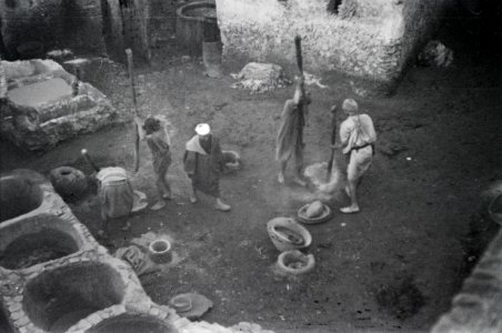 ETH-BIB-Teil einer Gerberei in Fès-Nordafrikaflug 1932-LBS MH02-13-0321