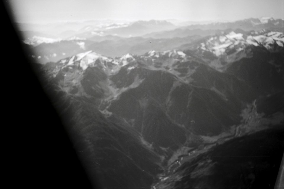 ETH-BIB-Tal in den Alpen zwischen der Schweiz, Österreich und Italien-Weitere-LBS MH02-32-0008