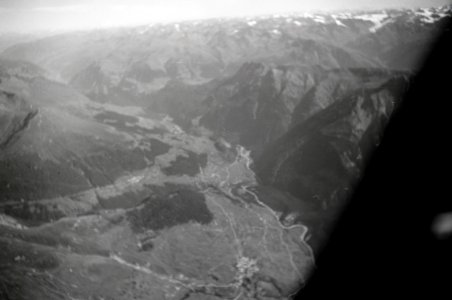 ETH-BIB-Tal in den Alpen zwischen der Schweiz, Österreich und Italien-Weitere-LBS MH02-32-0019