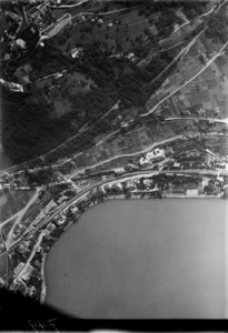 ETH-BIB-Territet, Glion, Les Planches, Lac Léman v. W. aus 600 m-Inlandflüge-LBS MH01-000749