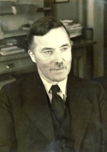 ETH-BIB-Tank, Franz (1890-1981)-Portrait-Portr 09304-12-AL