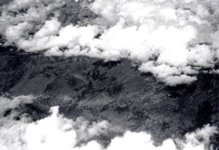 ETH-BIB-Tiefblick ins Tal der Varaita aus 4000 m Höhe-Weitere-LBS MH02-06-0016