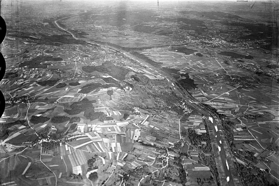 ETH-BIB-Thurlauf, Uesslingen, Frauenfeld v. W. aus 1100 m-Inlandflüge-LBS MH01-005821