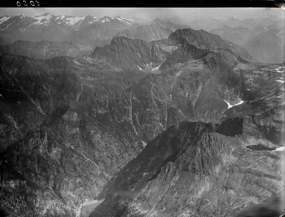 ETH-BIB-Torrone, Alto, Rheinwaldhorn, Pizzo di Claro aus 3500 m-Inlandflüge-LBS MH01-001080