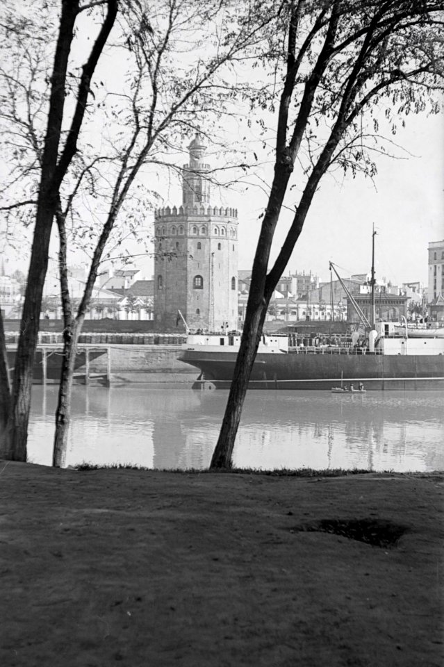 ETH-BIB-Torre del Oro, Sevilla-Nordafrikaflug 1932-LBS MH02-13-0500