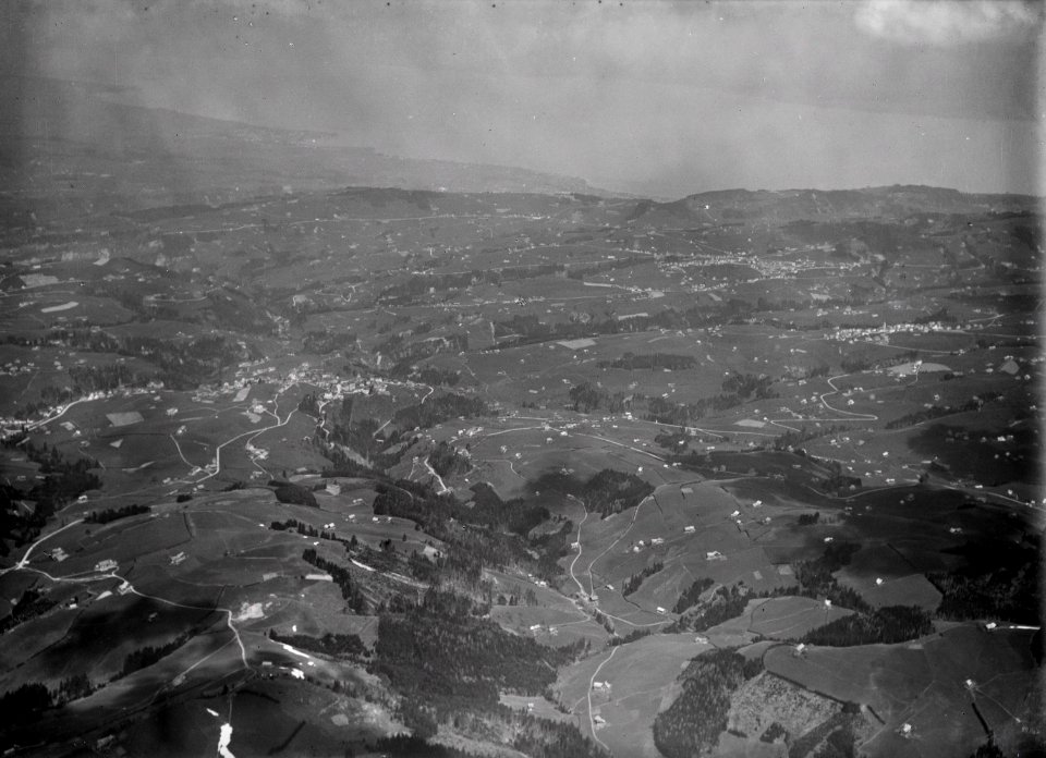 ETH-BIB-Trogen, Wald, Rehetobel, Goldachtal m. Bodensee v. S. aus 2500 m-Inlandflüge-LBS MH01-000577
