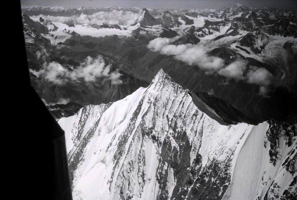 ETH-BIB-Täschhorn, Matterhorn-Inlandflüge-LBS MH05-54-33