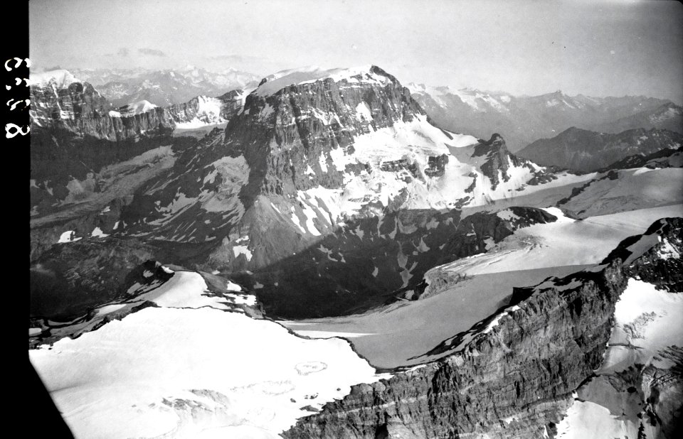 ETH-BIB-Tödi-Inlandflüge-LBS MH01-008233