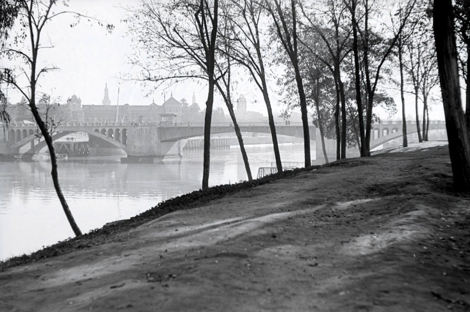 ETH-BIB-Ufer des Guadalquivirs in Sevilla-Nordafrikaflug 1932-LBS MH02-13-0502