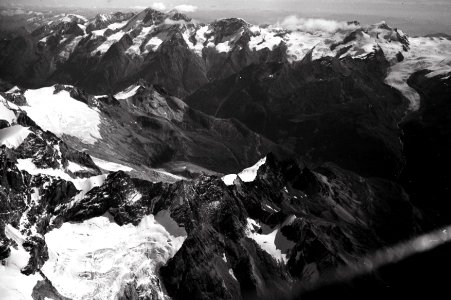 ETH-BIB-Unter Gabelhorn, Mettelhorn, Dom, Täschhorn-Inlandflüge-LBS MH05-17-54