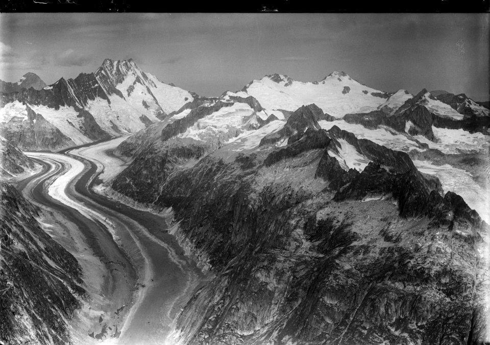 ETH-BIB-Unteraargletscher, Bächistock, Schreckhorn v. O. aus 3200 m-Inlandflüge-LBS MH01-004854