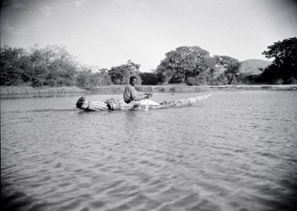 ETH-BIB-Ufer des Salzsees von Oro Shallo -Shallasee-, 200 km südlich von Addis Abeba-Abessinienflug 1934-LBS MH02-22-0567